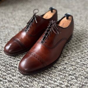 Allen Edmonds Fifth Avenue Cap-Toe Oxford dress shoe in dark chili